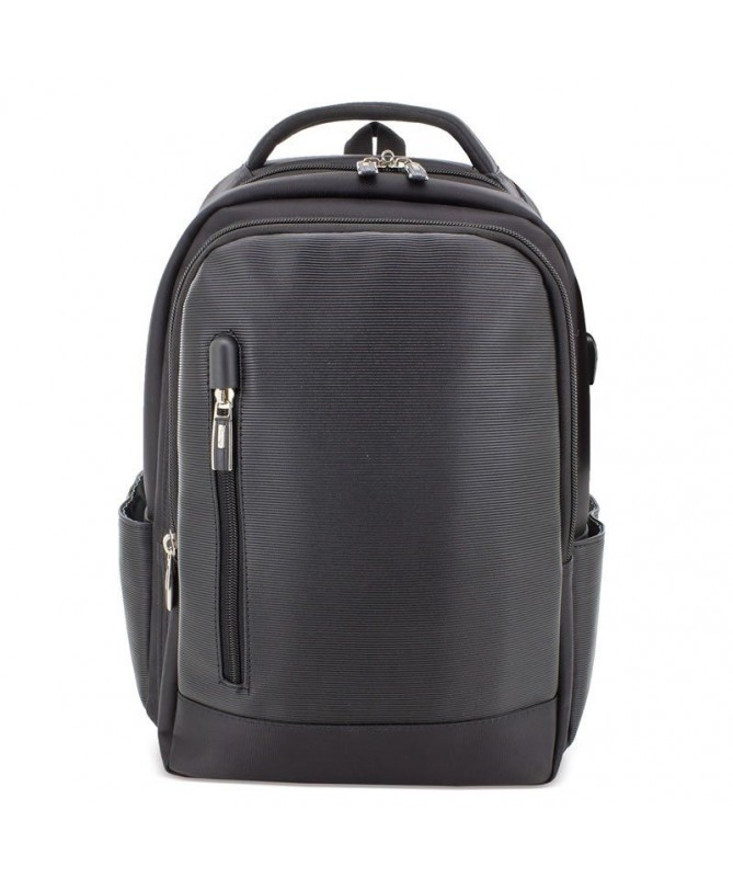 pLa mochila ASTORIA de nuestra marca Pierre Delone combina elegancia con practicidad Se trata de una mochila de gran capacidad pLa mochila ASTORIA de nuestra marca Pierre Delone combina elegancia con practicidad Se trata de una mochila de gran capacidad